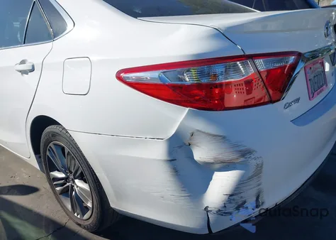 2017 Toyota Camry Se z USA, uszkodzony, nr VIN 4T1BF1FK9HU273833